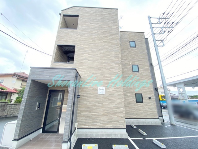 藤沢市高倉のアパート