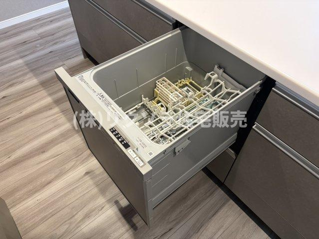 出口５丁目　新築一戸建ての設備|食器洗い乾燥機
■物件内覧・資金計画相談・住宅ローン相談、リフォーム相談、お問合せ受付中■
※当日・翌日のご内覧、ご相談はお電話でのお問合せがスムーズです！