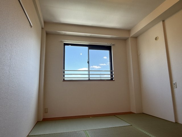サンフラワーの寝室