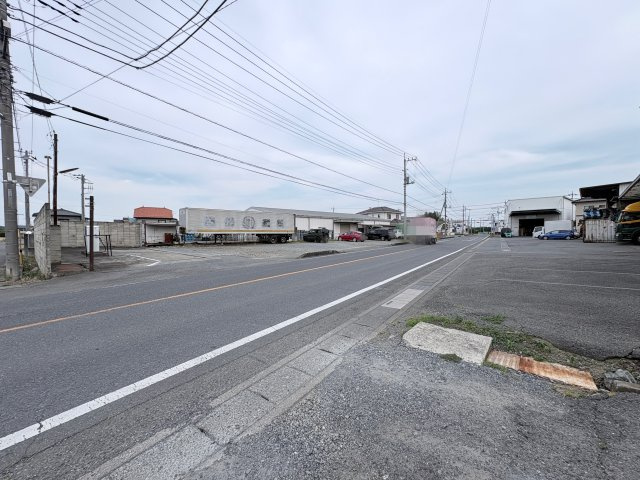 【前面道路含む現地写真】 | 児玉郡神川町大字原新田　中古戸建