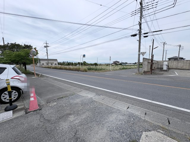 【前面道路含む現地写真】 | 児玉郡神川町大字原新田　中古戸建