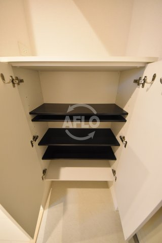 APRILE南森町の玄関|APRILE南森町（旧名：アスール南森町）　シューズボックス