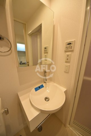 APRILE南森町の洗面所|APRILE南森町（旧名：アスール南森町）　独立洗面台