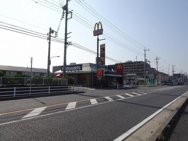 マクドナルド４号線春…まで724m