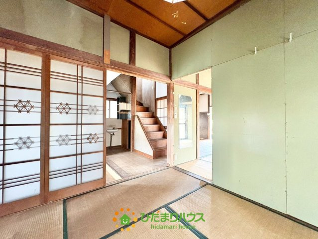 幸手市中3丁目　中古一戸建ての居間・リビング|6月5日撮影