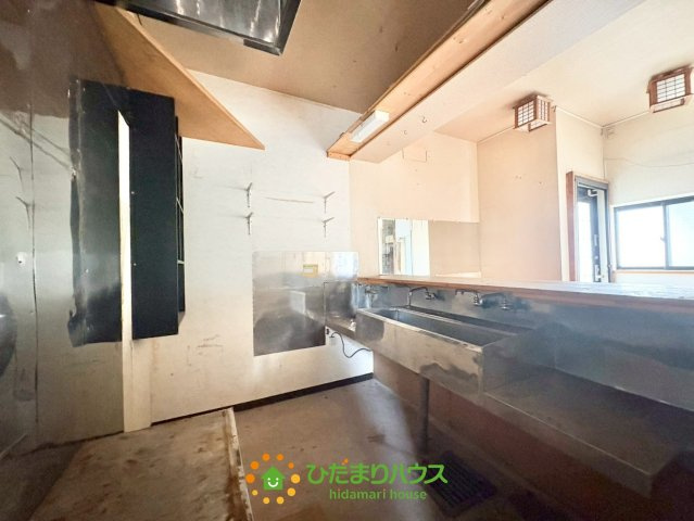 幸手市中3丁目　中古一戸建てのキッチン|6月5日撮影