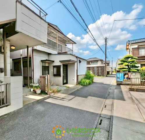 幸手市中3丁目　中古一戸建ての前面道路含む現地写真|6月5日撮影