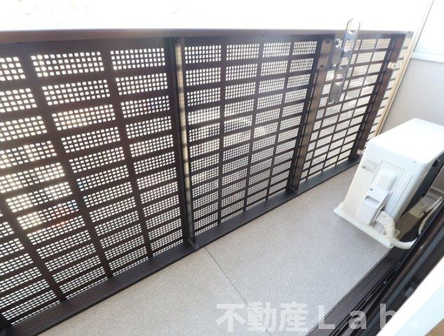 クレスト新地のバルコニー