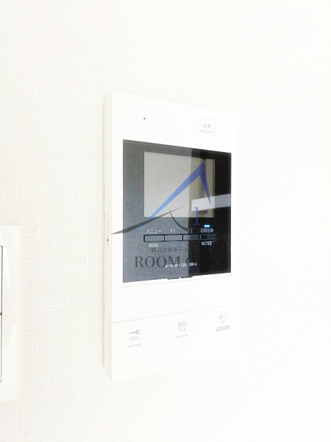ＧＥＮＯＶＩＡ北千住のセキュリティ|モニター付きインターホンです。