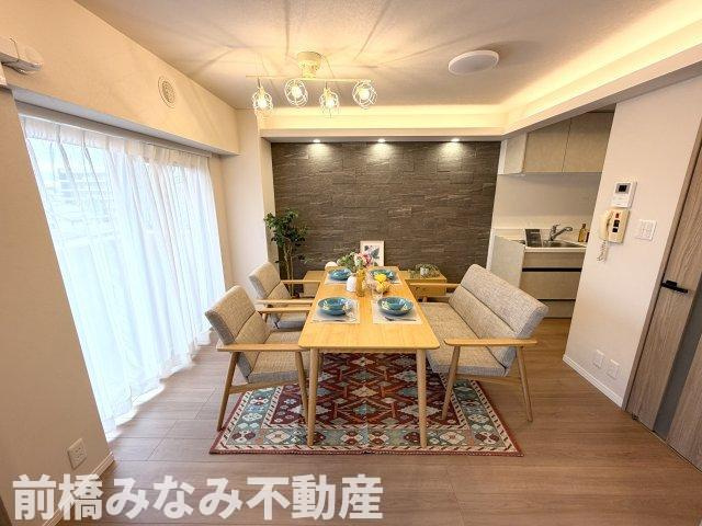 【中古マンション】前橋市南町　ダイアパレス　413号室　3LDKの居間・リビング|キッチンとリビングダイニングスペースが分かれている使い勝手の良い間取りです