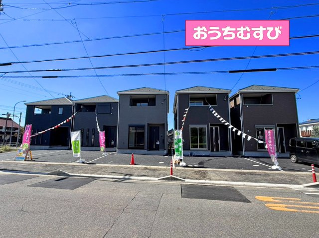 小牧市二重堀第3(全5棟)の前面道路含む現地写真