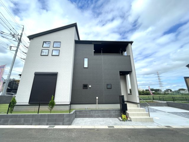 グラファーレ船橋市旭町5丁目4期の外観