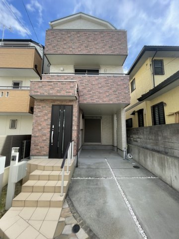 片山町３丁目戸建