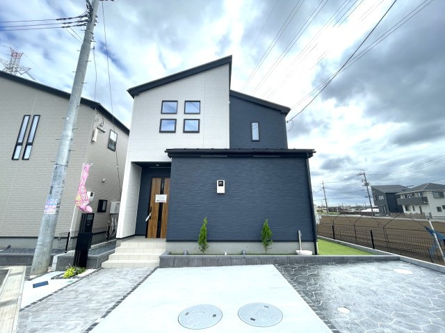 グラファーレ船橋市旭町5丁目4期の外観