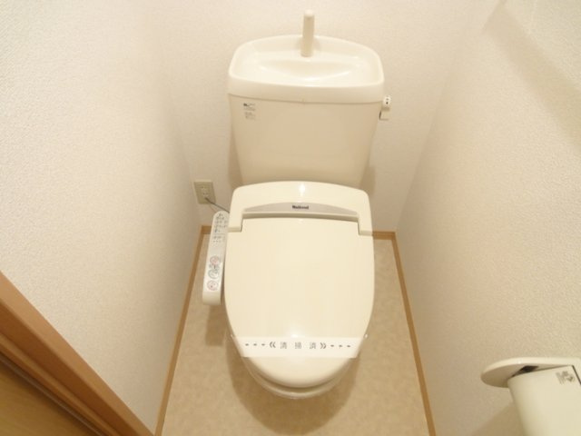 アムール万々 A棟のトイレ|トイレ