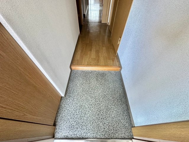 フィオーレ北条の玄関