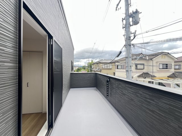 橿原市豊田町 ４号地のバルコニー|広々としたバルコニー
