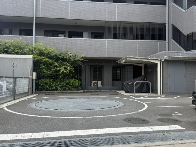 【駐車場】 | ザ・パークハウス杉並高井戸プレイス