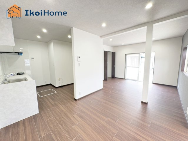 神戸市西区玉津町西河原　中古戸建のその他|●年中無休：当日予約可●広いリビングは家族が自然と集まる居心地の良い空間です！