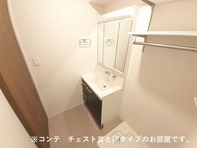 アロッジオ瀬田の洗面所