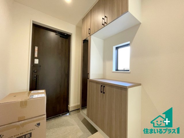 ★大津市千町　第1期　新築一戸建ての外観|周辺は落ち着いた街並みの住宅地！子育てがしやすい住環境です！まだ未完成ですが、現地でしかわからない事もございます。是非一度ご覧ください。