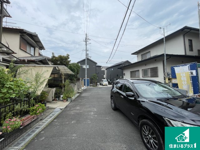 大津市千町　第1期　新築一戸建ての前面道路含む現地写真|周辺は落ち着いた街並みの住宅地！子育てがしやすい住環境です！まだ未完成ですが、現地でしかわからない事もございます。是非一度ご覧ください。