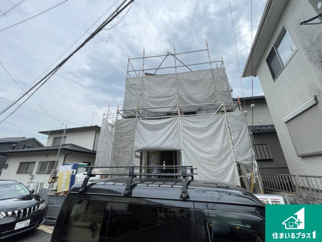 大津市千町　第1期　新築一戸建ての外観|周辺は落ち着いた街並みの住宅地！子育てがしやすい住環境です！まだ未完成ですが、現地でしかわからない事もございます。是非一度ご覧ください。