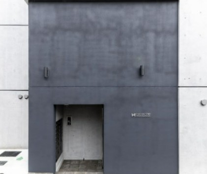 ＣＯＣＯＣＵＢＥ東長崎のエントランス