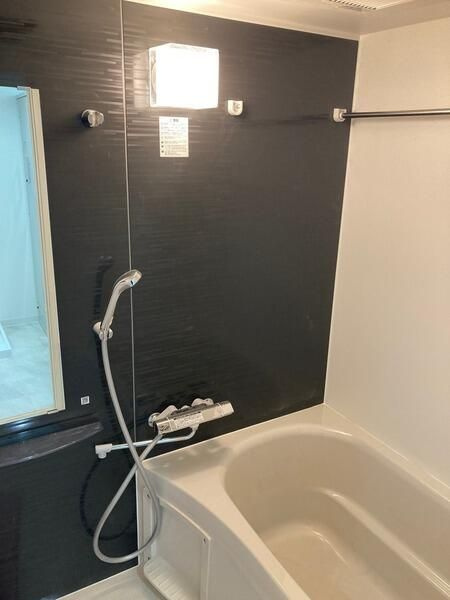 ＣＯＣＯＣＵＢＥ東長崎の浴室