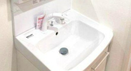 ＣＯＣＯＣＵＢＥ東長崎の洗面所