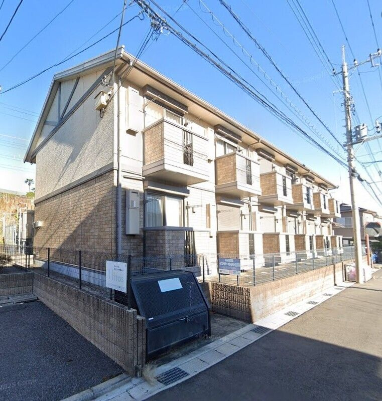 四街道市みのり町のアパートの外観