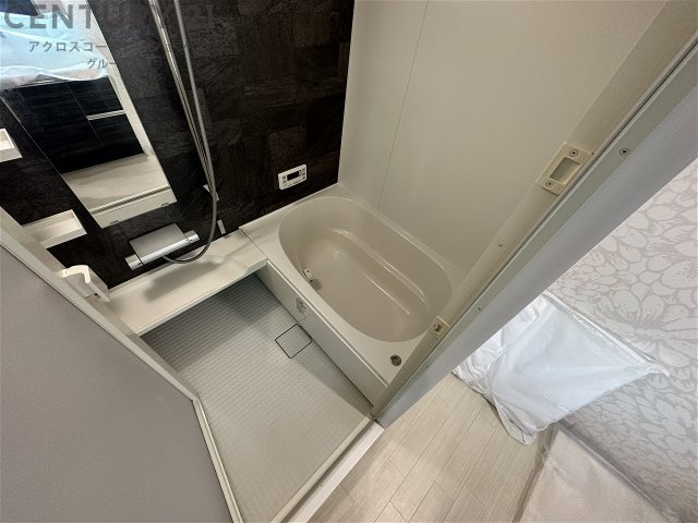 便利な浴室乾燥機付きです☆