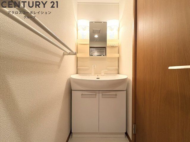 洗髪洗面化粧台付き♪