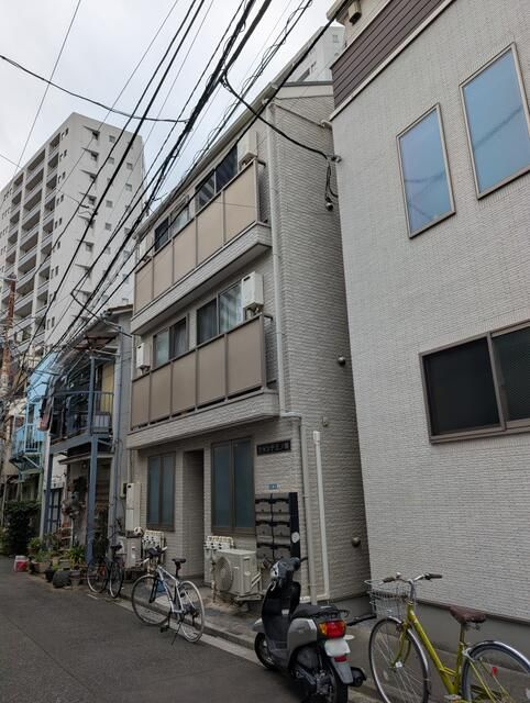荒川区荒川１丁目の一棟アパート
