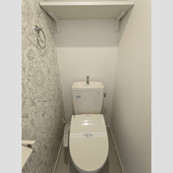 ハーモニーテラス愛知町Ⅱのトイレ|コンパクトで使いやすいトイレです