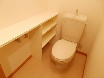【トイレ】 | ソレアードⅡ | 落ち着いたトイレです