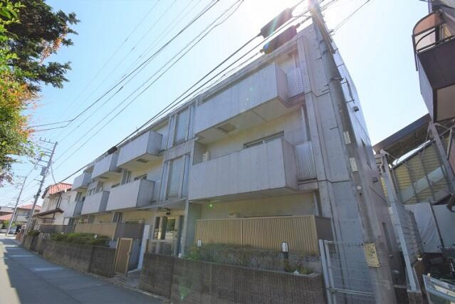 川崎市多摩区菅稲田堤１丁目の賃貸マンションの外観