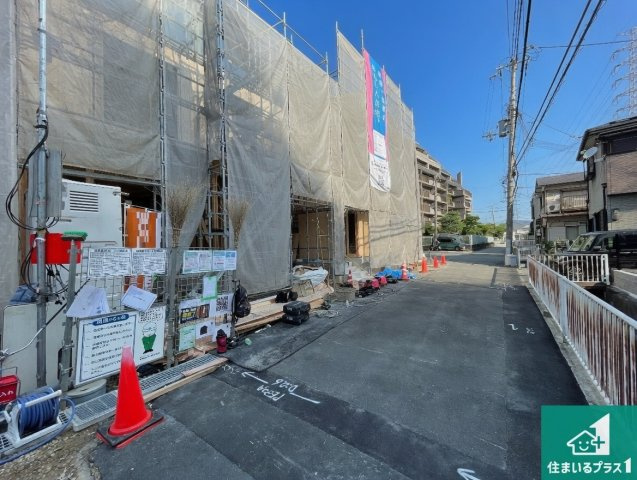 尼崎市西昆陽　第2期　新築一戸建ての前面道路含む現地写真|周辺は落ち着いた街並みの住宅地！子育てがしやすい住環境です！まだ未完成ですが、現地でしかわからない事もございます。是非一度ご覧ください。
