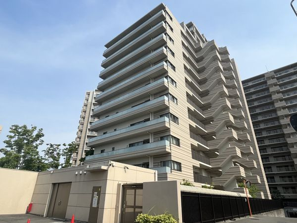 ミリカ・テラスⅡ街区の外観