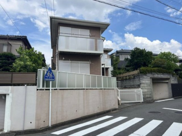 瀬谷区二ツ橋町土地【三ツ境駅徒歩13分/土地約40坪/南道路/建築条件なし/更地渡し】