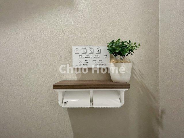 バームハイツ西葛西の内装|【ウォシュレット】清潔に使いたいお手洗いには最適な設備です。もちろんウォームレットも標準装備です。