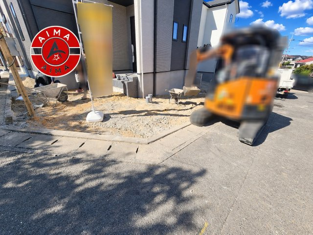 福岡市南区屋形原2丁目第4-2棟（1号棟）の外観|広々した駐車場です。