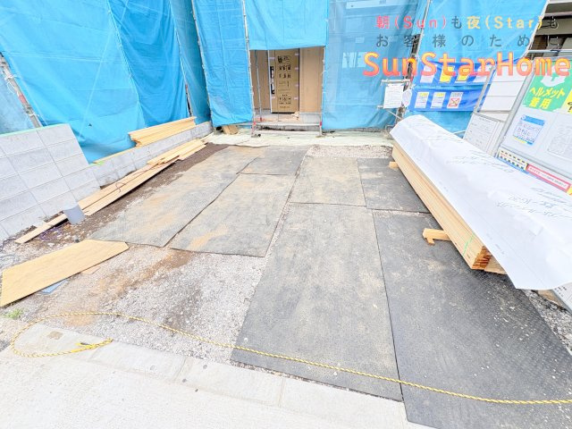 【サンスターホーム】青梅市今井3丁目　新築戸建2号棟の駐車場