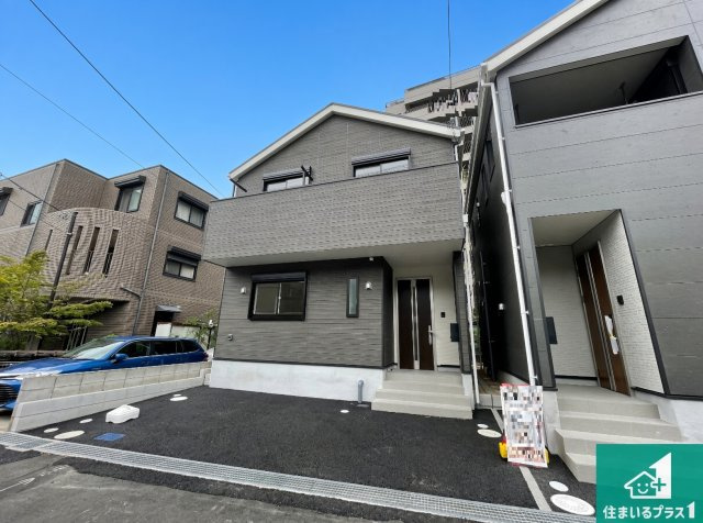 尼崎市西昆陽　第2期　新築一戸建ての外観|安心の10年保証！外観を美しく保ち、雨水で汚れを落とします！気になることがありましたら、お気軽にお問い合わせください！