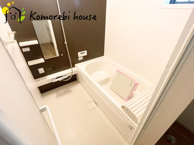 さいたま市見沼区堀崎町　8期　新築一戸建て　KEIAI GRACE　01の浴室|日々の疲れを癒すお風呂付です