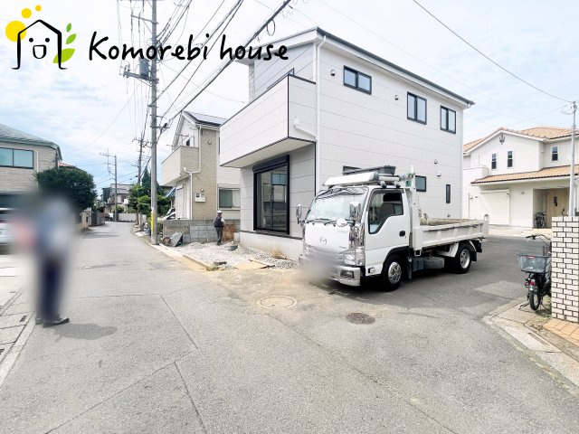 さいたま市見沼区堀崎町　8期　新築一戸建て　KEIAI GRACE　01の前面道路含む現地写真|前面道路含む現地写真です