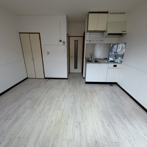 太陽マンションの居間・リビング|居間です