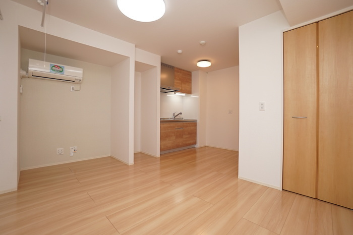 D-room新涯の洋室