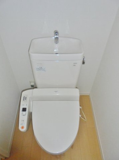 【トイレ】 | グランラシュレ　B棟 | 温水洗浄暖房便座