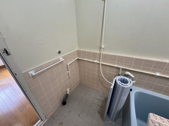 徳吉西一丁目　戸建の浴室